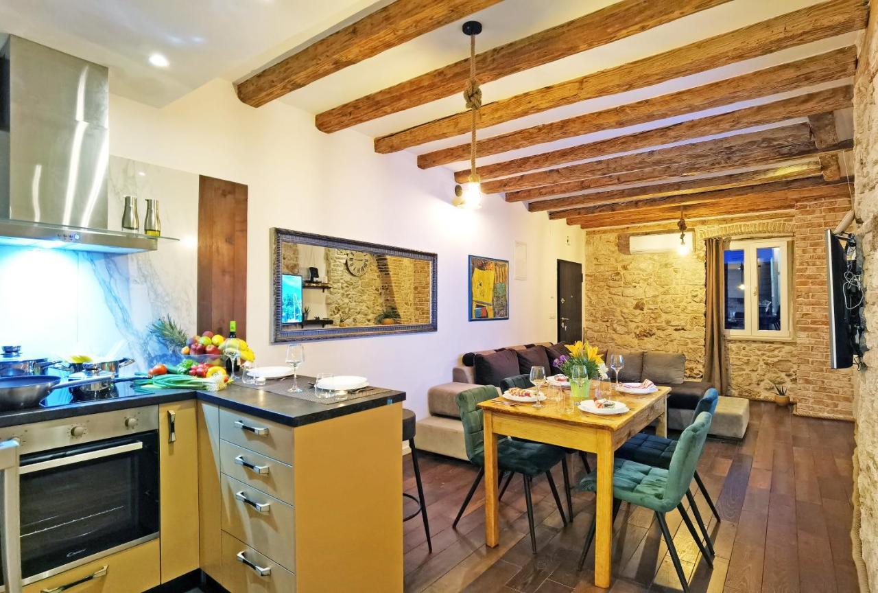 Pearl Stone Apartments Šibenik Esterno foto